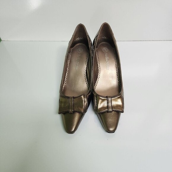 Bella Vita Presto Bronze Kidskin Leather Bow Front Kitten Heels Size 8M - Picture 4 of 12